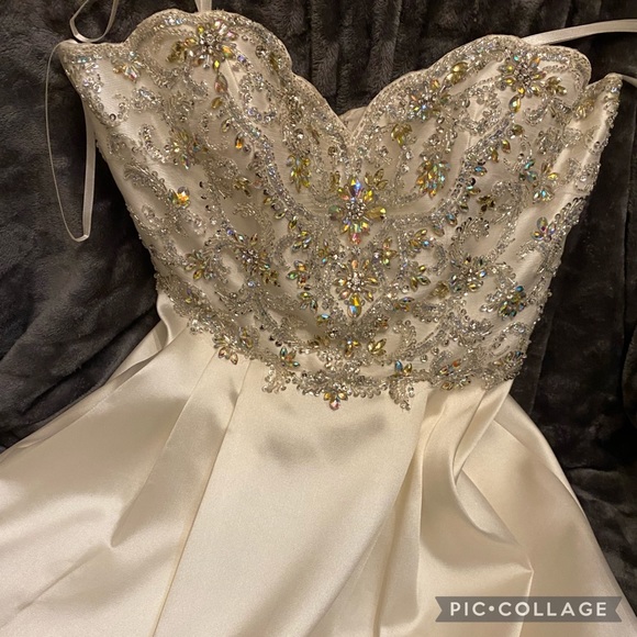 Evenings by Mon Cheri embellished bodice gown - Picture 8 of 15